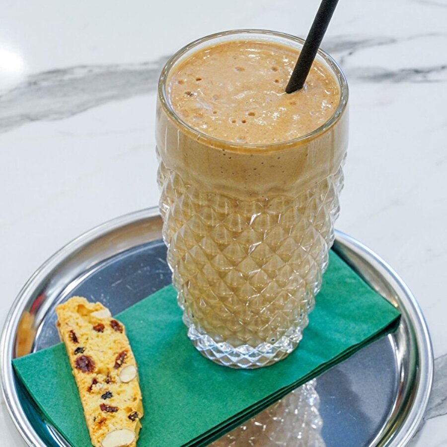 Muzlu Çikolatalı Smoothie