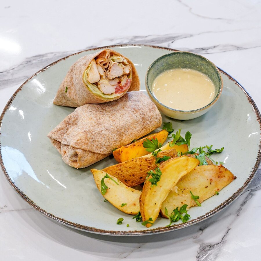 Chicken Sezar Wrap